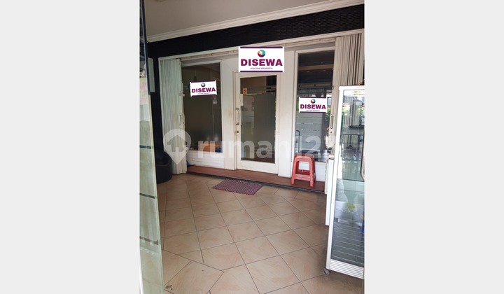 For Rent: Well-Maintained, Neat, and Clean Former Salon Shop 2