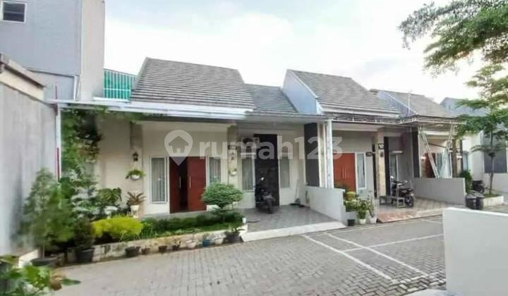 For Sale, Ready-to-Occupy Flood-Free House in Bojong Menteng Housing, Bekasi 2