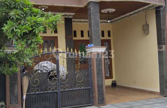 Dijual Rumah Nyaman Nan Asri Hadap Timur