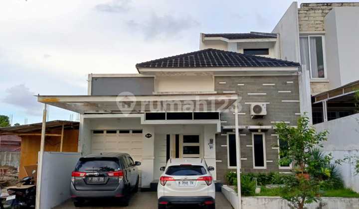 For Quick Sale: House In Greenwood Estate - Gunung Pati