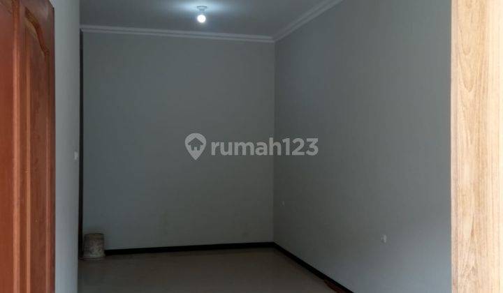 Dijual Rumah Bagus Didaerah Ketileng,semarang.shm 4