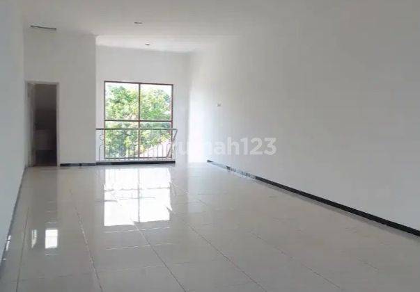 Disewakan Ruko Didaerah Jl.letkol Tit Sudono,kudus 5