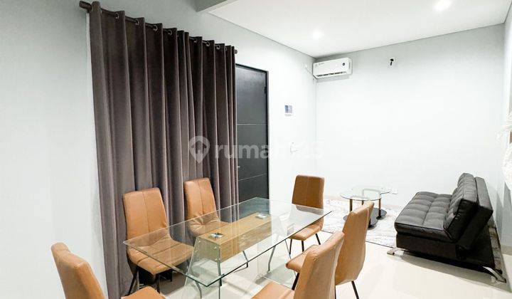 Rumah Bagus Full Furnished di BSB city Siap Pakai  1