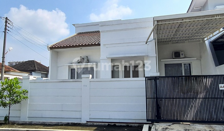 Dijual Rumah Bagus Estetik Shm Di Puri Anjasmoro Bebas Banjir 1
