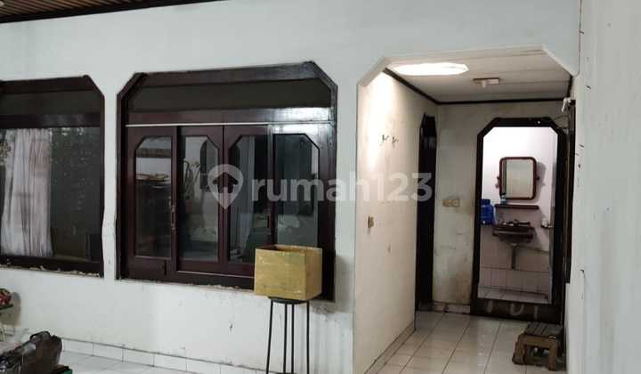 Dijual Rumah Butuh Minim Renovasi SHM di Tanah Mas 2