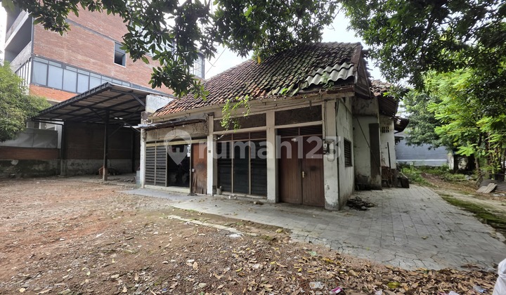 Di Jual Gudang Lokasi Strategisi Semarang Timur 2