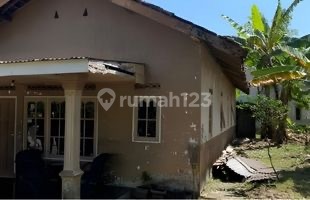 House for Sale in Argomulyo Area, Salatiga House for Sale in Argomulyo Area, Salatiga