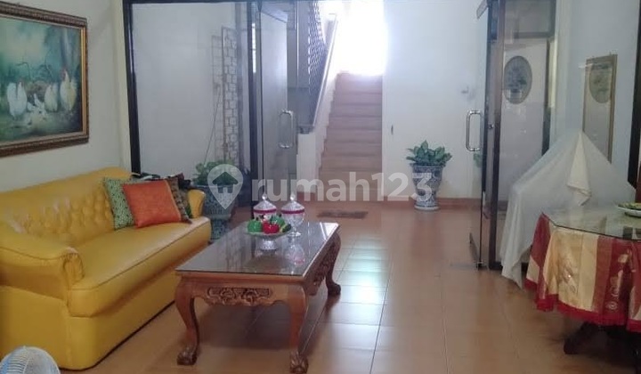 For Sale: Shop House in Citarum, Unfurnished, HGB Title, Flood-Free 2