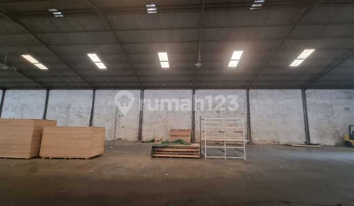 Warehouse for Rent in Candi Ngaliyan Industrial Area, Semarang 2