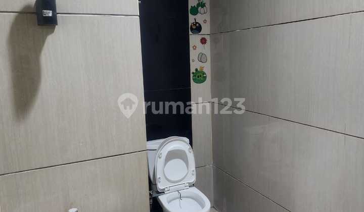 Disewakan Rumah 1.5 Lantai - Tanah Mas Semarang 2