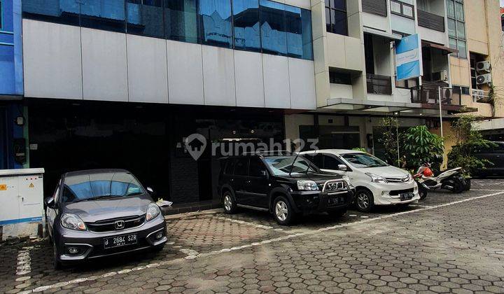 Disewakan Ruko Cocok Untuk Kantor dan Bisnis, Jakarta Selatan 1