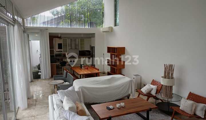 Rumah Modern Minimalis di Cipete dengan Nuansa Asri 2