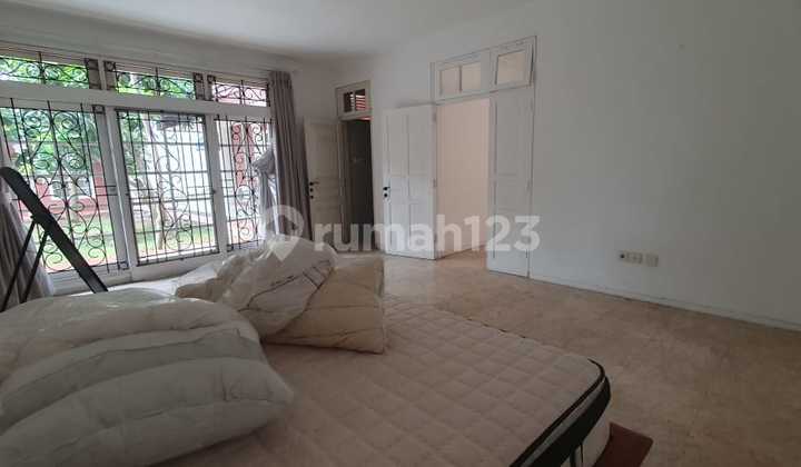 Rumah Mewah Eksklusif di Kemang 2