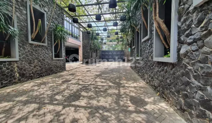 2-Story Townhouse in Kemang near Senopati and Kuningan 2