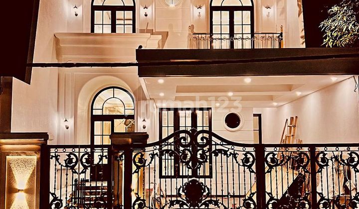 Dijual Rumah 2 Lantai Siap Huni di Koja Jakarta Utara