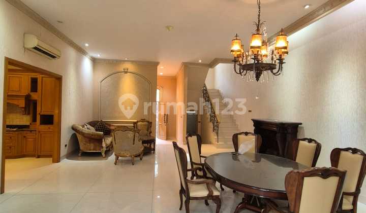 Dijual Rumah 2 Lantai Strategis di Pantai Indah Kapuk