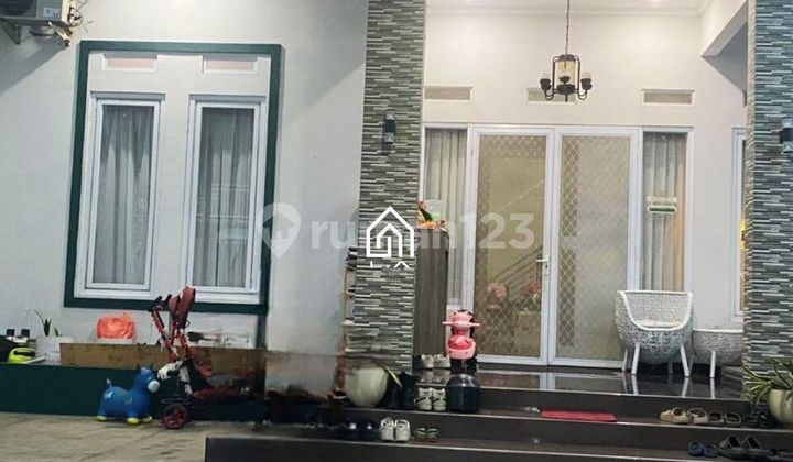 For Sale 2-Story House with Additional Building 2