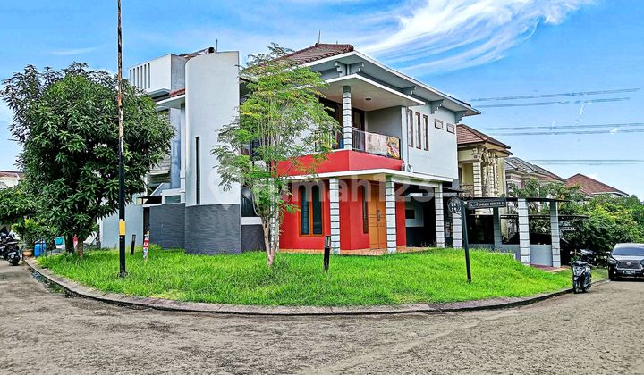 Rumah Hook 2 Lantai Legenda Wisata Cibubur Zona Napoleon Rumah Hook 2 Lantai Legenda Wisata Cibubur Zona Napoleon