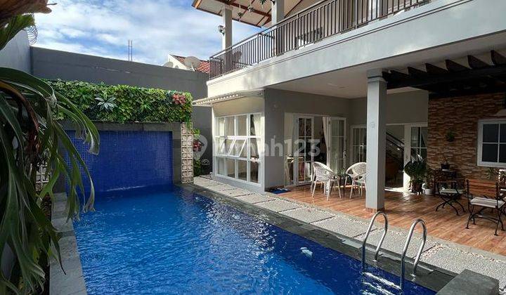 Rumah Cantik dan Nyaman di Golf Mediterania 2 SENTUL di JUAL 1