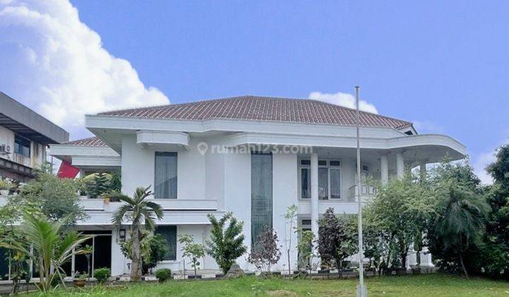 Rumah Mewah Strategis Tanah Luas Raya Kemang Bekasi di JUAL 1