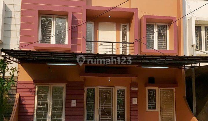 Rumah 2 Lantai Siap Huni Raffles Hills Cibubur di JUAL 1