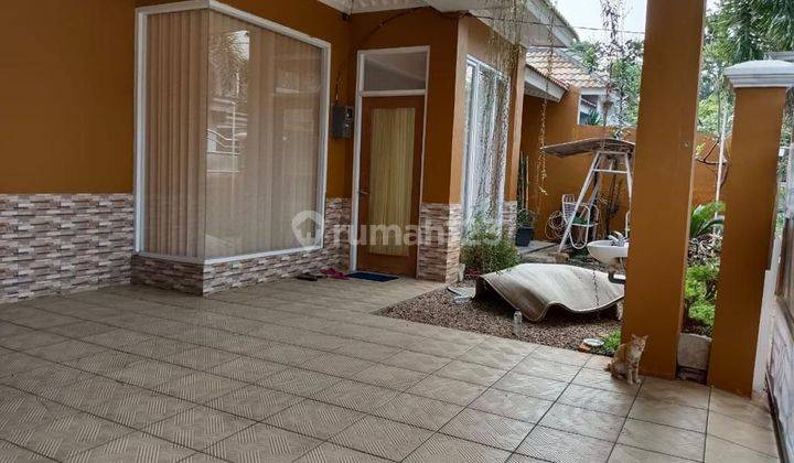 Rumah Siap Huni ada Kolam Renang Villa Nusa Indah 3 di JUAL 2