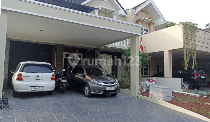Two-Story Ready-to-Occupy House in Cibubur's Tourist City, Pesona Florence 2