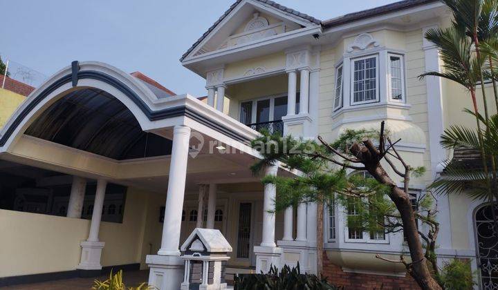 Rumah 2 Lantai Ada Kolam Renang Kota Wisata San Fransisco 2