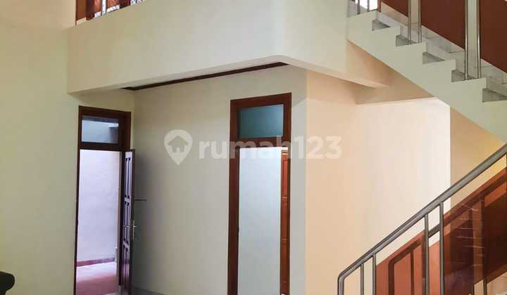 Rumah Dijual di Pondok Indah Rumah Dijual di Pondok Indah