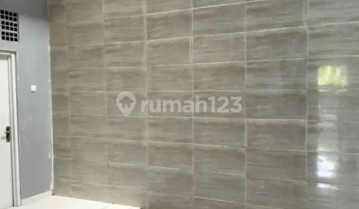 2-Story Minimalist Modern House in Babatan Pratama, Wiyung, West Surabaya 2