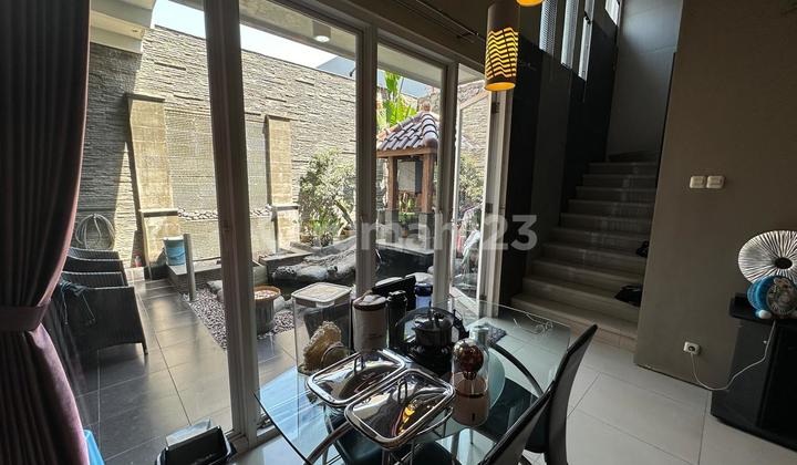 Rumah Modern Minimalis Siap Huni Murah Royal Residence Surabaya Rumah Modern Minimalis Siap Huni Murah Royal Residence Surabaya