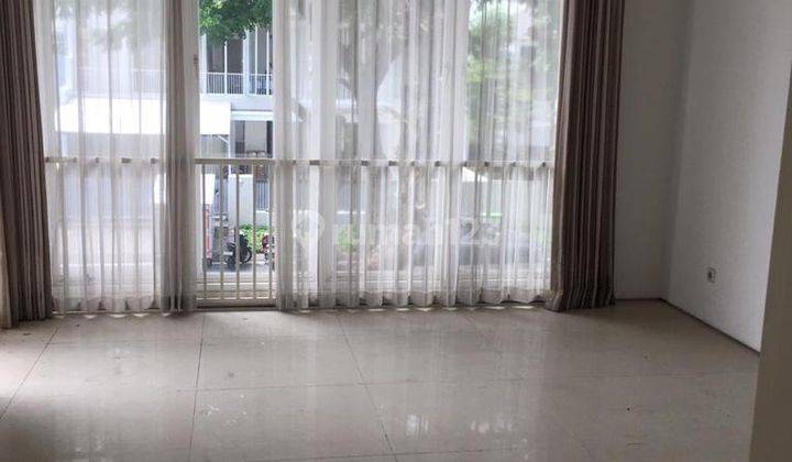 Dijual Rumah Royal Residence Surabaya Barat 2