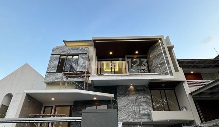 For Sale New Fresh House at Bukit Golf International Citraland, West Surabaya