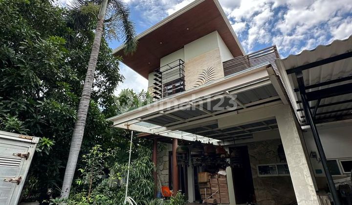 For Sale Citraland Utama House Near G Walk West Surabaya For Sale Citraland Utama House Near G Walk West Surabaya