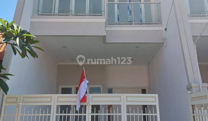 Dijual Rumah 2 Lantai Baru Gress Modern Minimalis Mulyosari Utara Surabaya Timur 1