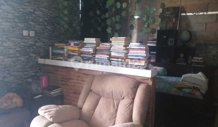 Minimalist 2 Floors Excellent Condition!!! Babatan Pratama Wiyung Surabaya 2