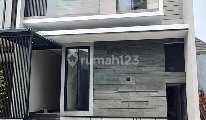 Baru Gres! Minimalis! Dekat Fresh Market Citraland Utama Surabaya