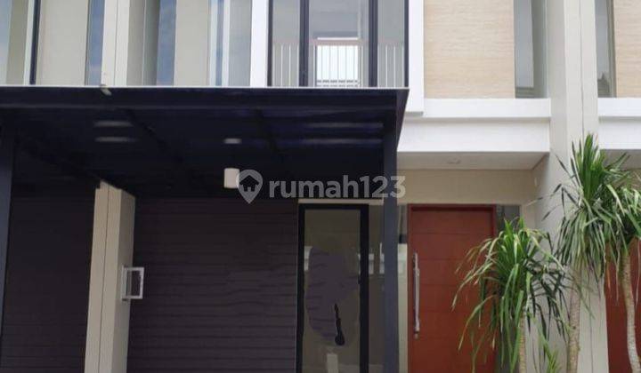 Rumah 2 Lantai Siap Huni Northwest Hill Citraland Surabaya Barat 1