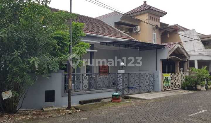 Rumah Hook Siap Huni Taman Pondok Indah Wiyung Surabaya Barat Rumah Hook Siap Huni Taman Pondok Indah Wiyung Surabaya Barat