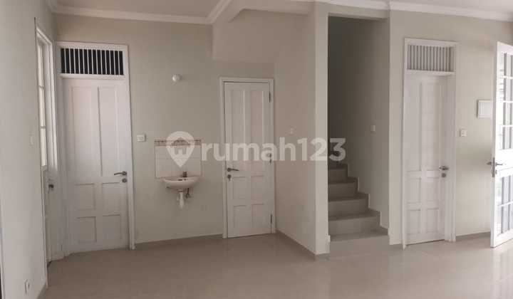 Rumah Minimalis 2 Lantai Siap Huni Citraland Utama Surabaya Barat