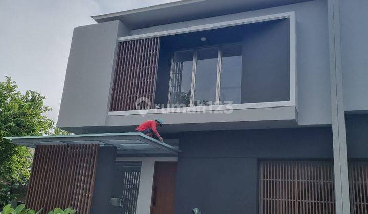 Rumah Baru Gress Modern Minimalis Royal Residence Surabaya Barat 1