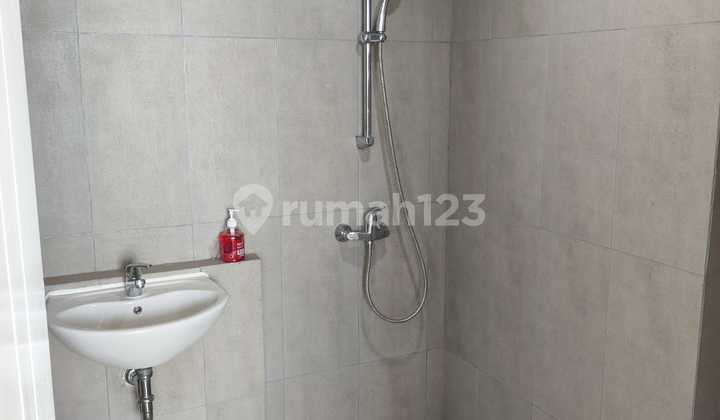 Disewakan Apartemen Denver Univ Ciputra Furnished Surabaya 2