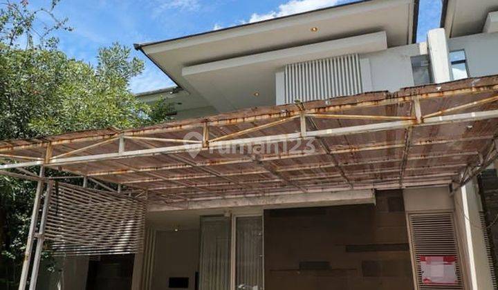 Rumah 2 Lantai Minimalis Royal Residence Wiyung Surabaya Barat 1