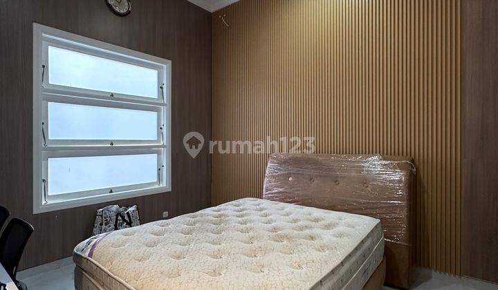 Rumah 2 Lantai Siap Huni Furnished Citraland Utama Surabaya Barat 2