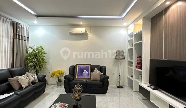Rumah Modern Minimalis Siap Huni Muraah Citraland Utama Surabaya