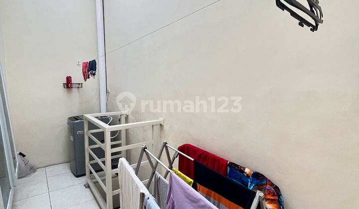 Minimalist House Ready to Occupy Very Well-Maintained Babatan Pratama Surabaya 2