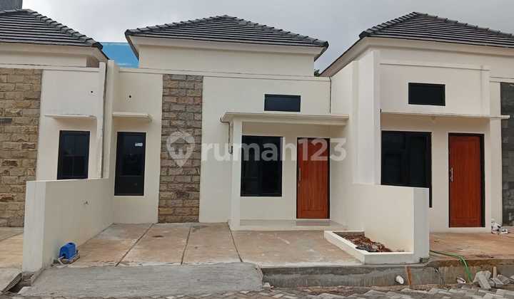 Runah Termurah Dekat Kampus Undip di Banyumanik Semarang 1