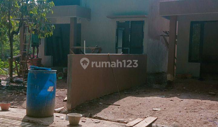 Rumah Suasana Sejuk Di Dekat Pemukiman Di Gunung Pati Semarang 2