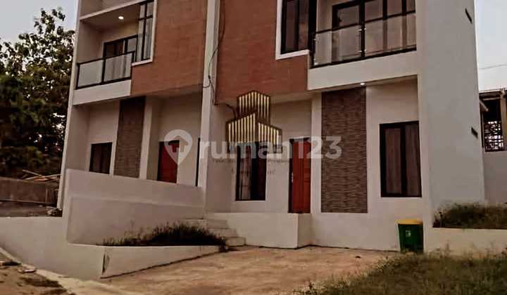 Rumah Baru 2 lantai SHM Perumahan Tembalang  1