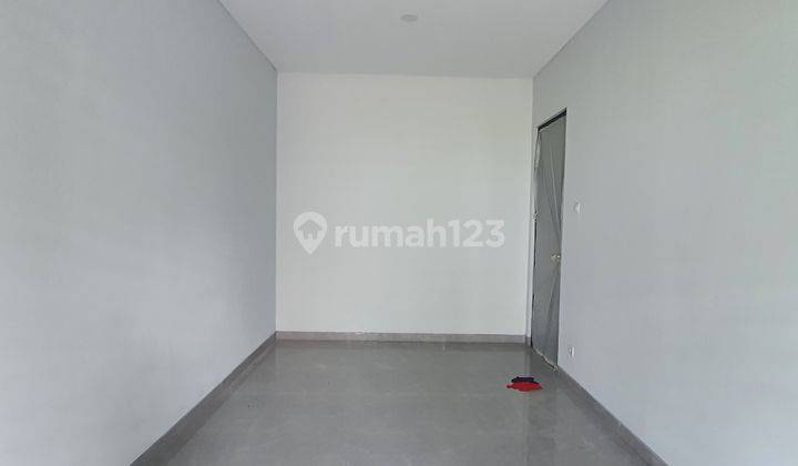 Rumah Baru Renov Raffles Garden Citraland Surabaya Barat 2